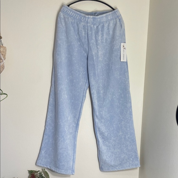 NWT Light Blue Jogger Pants - Picture 7 of 7